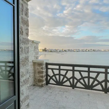 Σπίτι διακοπών Beachfront House In Loire-atlantique *